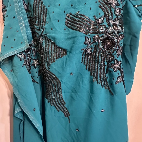 Narayan Lazer Teal Lehenga – Beaded Choli + Skirt – XS/S - Picture 4 of 10